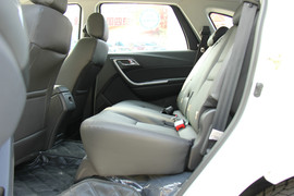2013款江铃驭胜S350