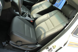 2013款江铃驭胜S350