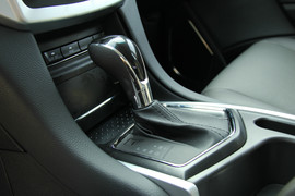 2013款江铃驭胜S350
