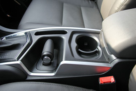2013款江铃驭胜S350