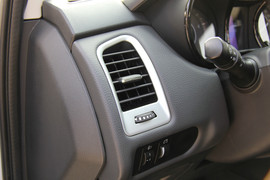 2013款江铃驭胜S350