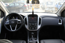 2013款江铃驭胜S350