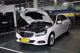 2014款奔驰E260L豪华型