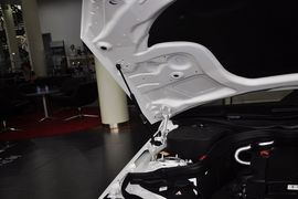 2014款奔驰E260L豪华型