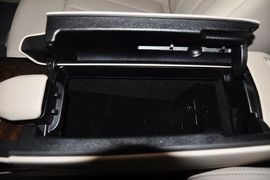 2014款奔驰E260L豪华型