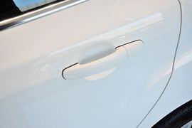 2012款福特福克斯两厢2.0L手动豪华运动型