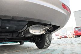 2013款北京汽车E130手动乐活型