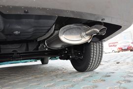 2013款北京汽车E130手动乐活型