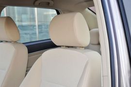 2013款北京汽车E130手动乐活型