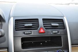 2013款北京汽车E130手动乐活型