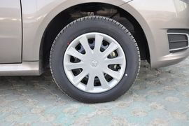 2013款北京汽车E130手动乐活型