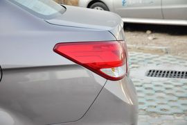 2013款北京汽车E130手动乐活型