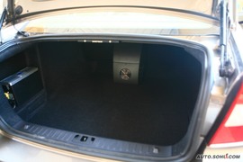 S80L外观