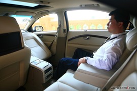 S80L内饰