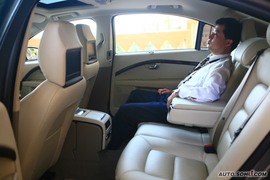 S80L内饰