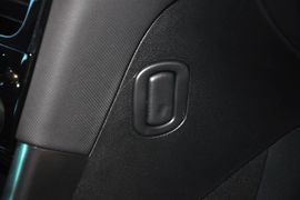 2013款标致308SW