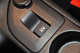 2013款标致308SW