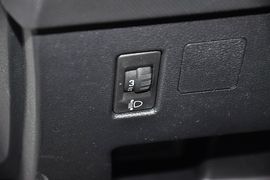 2013款标致308SW