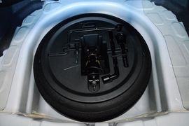 2013款吉利帝豪EC7