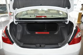 2013款吉利帝豪EC7