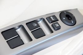 2013款吉利帝豪EC7