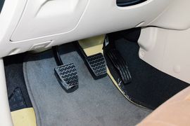 2013款吉利帝豪EC7