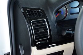 2013款吉利帝豪EC7