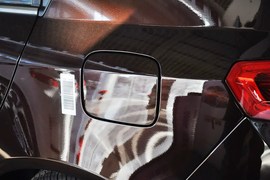 2013款吉利帝豪EC7-RV