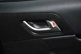 2013款吉利帝豪EC7-RV