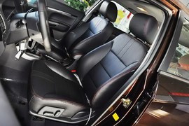 2013款吉利帝豪EC7-RV