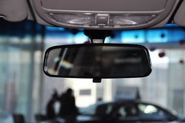 2013款吉利帝豪EC7-RV