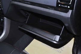 2013款吉利帝豪EC7-RV