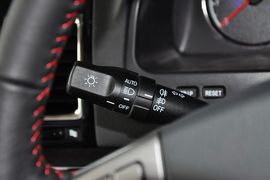 2013款吉利帝豪EC7-RV