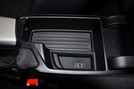2013款宝马118i领先型（增配）