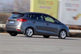 2013款起亚新佳乐2.0L自动舒适版7座深测