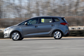 2013款起亚新佳乐2.0L自动舒适版7座深测