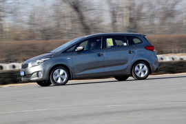 2013款起亚新佳乐2.0L自动舒适版7座深测