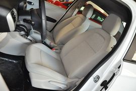 2014款雪铁龙全新爱丽舍1.6L手自一体时尚型