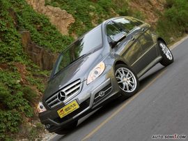 2009款奔驰B200时尚型试驾