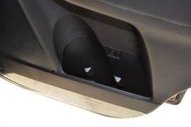2013款起亚索兰托2.2T柴油四驱豪华版7座