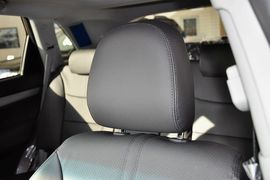 2013款起亚索兰托2.2T柴油四驱豪华版7座