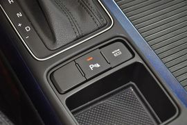 2013款起亚索兰托2.2T柴油四驱豪华版7座