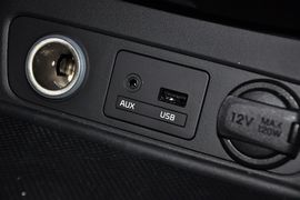 2013款起亚索兰托2.2T柴油四驱豪华版7座