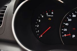 2013款起亚索兰托2.2T柴油四驱豪华版7座