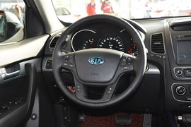 2013款起亚索兰托2.2T柴油四驱豪华版7座