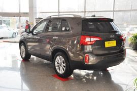 2013款起亚索兰托2.2T柴油四驱豪华版7座