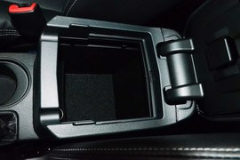 2013款斯巴鲁森林人2.5i精英版