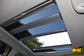 2009款奔驰B200时尚型试驾