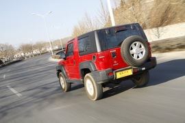 2014款北京汽车北京40深度测试实拍