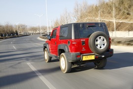 2014款北京汽车北京40深度测试实拍